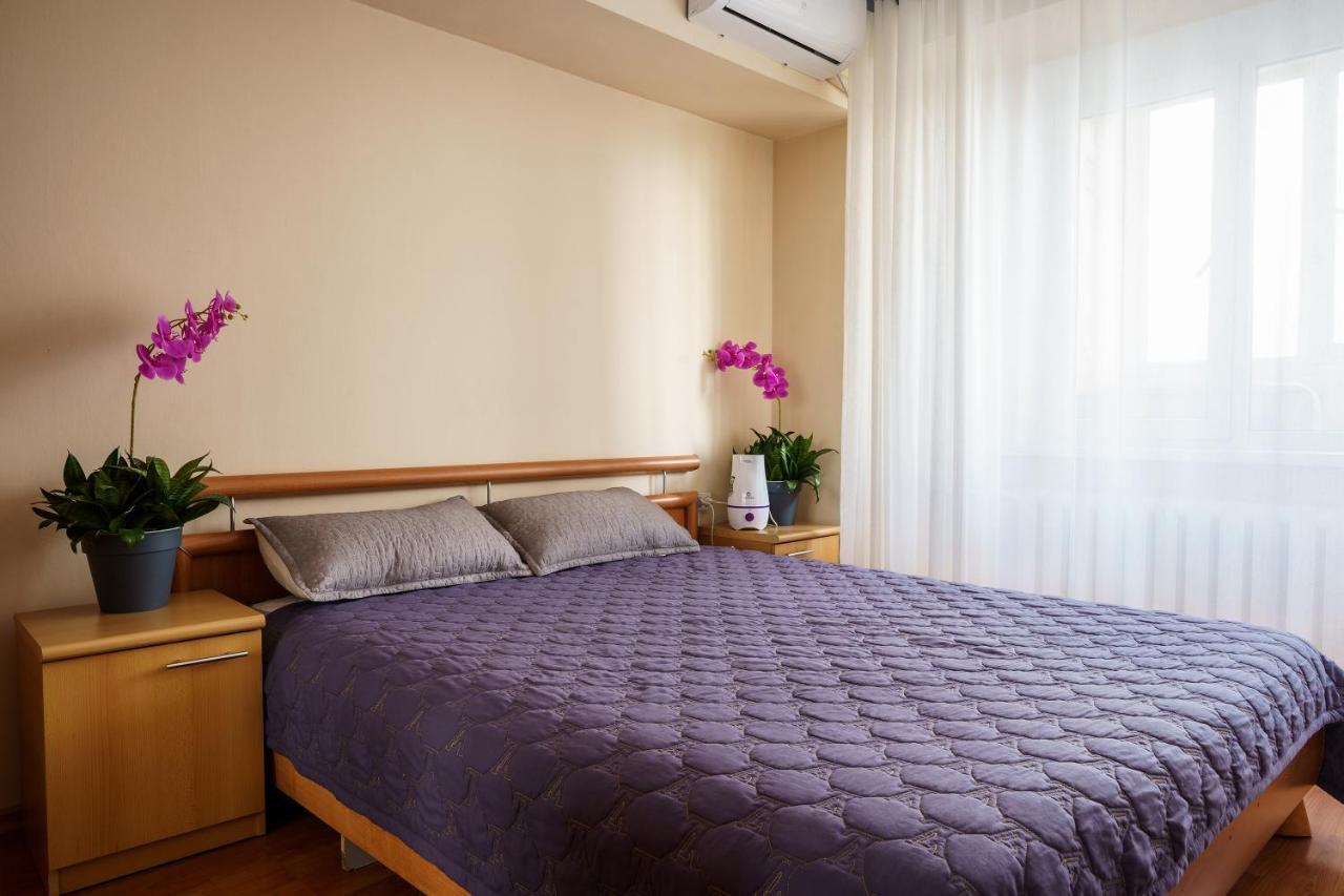 Золотой Квадрат 60 Кв2 Apartment Almaty Exterior photo